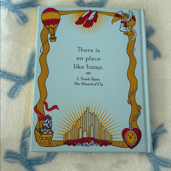 The Wizard of Oz Hardcover Book - Picture 2 of 3